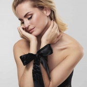 Черные ленты для связывания SILKY SENSUAL HANDCUFFS - Bijoux Indiscrets - купить с доставкой в Нижнем Тагиле