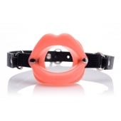 Кляп в форме губ Sissy Mouth Gag - XR Brands - купить с доставкой в Нижнем Тагиле