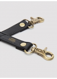 Черный фиксатор для манжет Bound to You Faux Leather Hogtie - Fifty Shades of Grey - купить с доставкой в Нижнем Тагиле