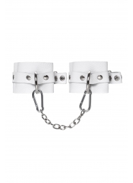 Белые мягкие кожаные наручники с люверсами - Pecado - купить с доставкой в Нижнем Тагиле