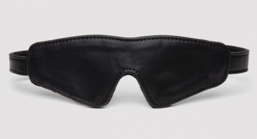 Черная плотная маска на глаза Bound to You Faux Leather Blindfold - Fifty Shades of Grey - купить с доставкой в Нижнем Тагиле