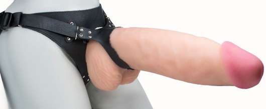Телесный реалистичный фаллоимитатор на черных трусиках Real Big Strap-On - 34,5 см. - LOVETOY (А-Полимер) - купить с доставкой в Нижнем Тагиле