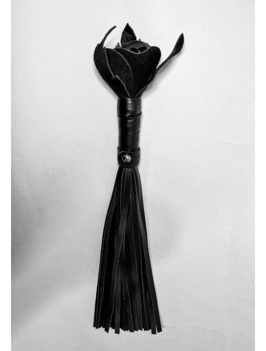 Черная кожаная плеть с розой в рукояти - 40 см. - БДСМ Арсенал - купить с доставкой в Нижнем Тагиле